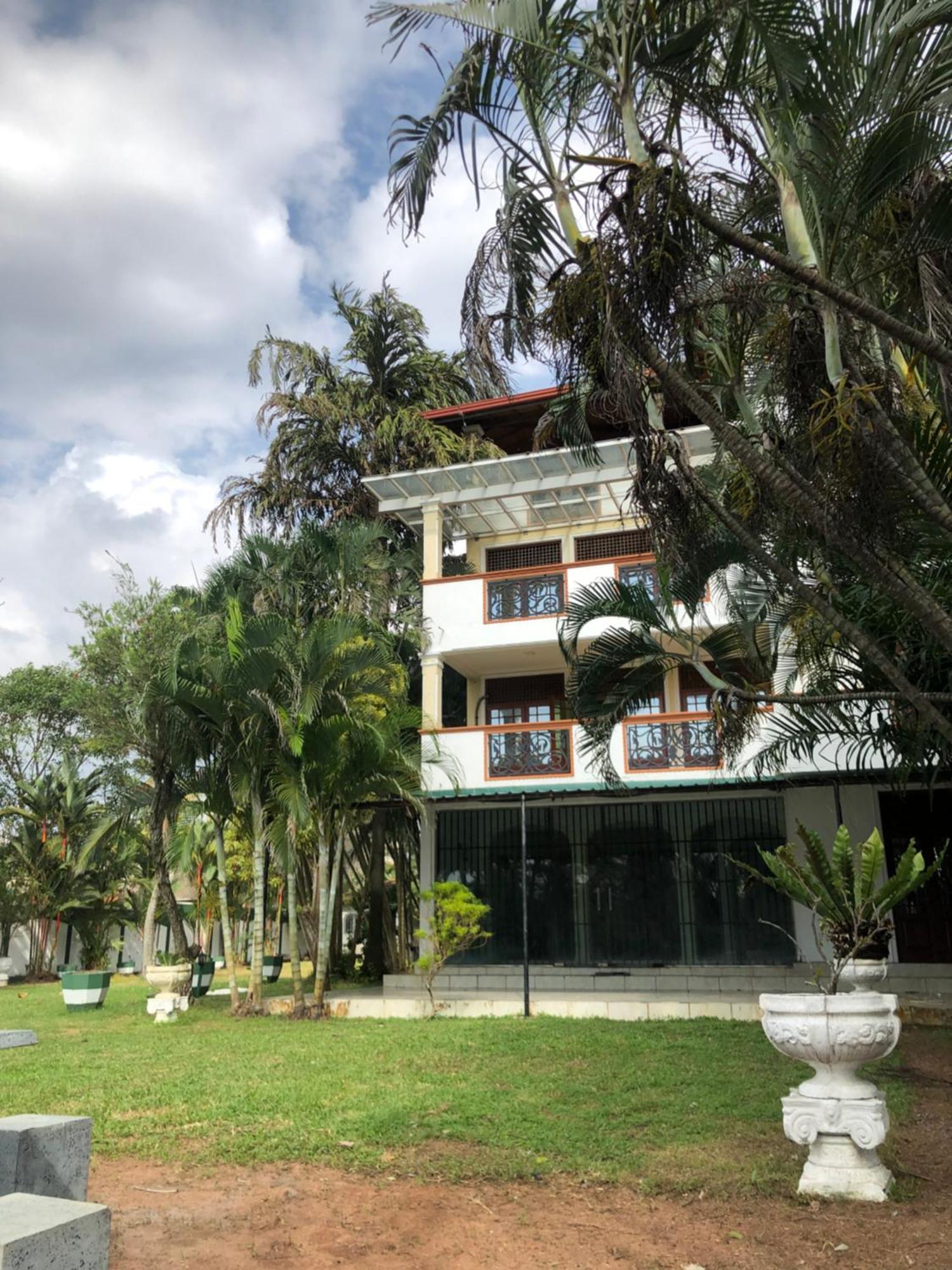 Amani Lake Resort Panadura Exterior photo